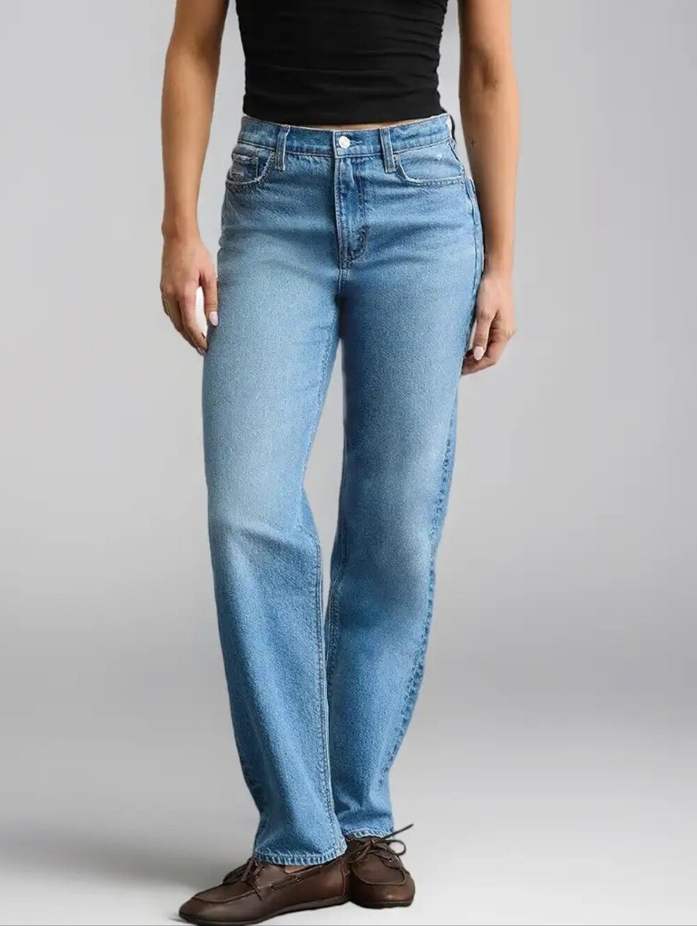 American Eagle Outfitters Super High Rise Baggy Straight Jeans Size 6